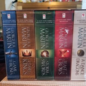 Games of Thrones Paperback Set